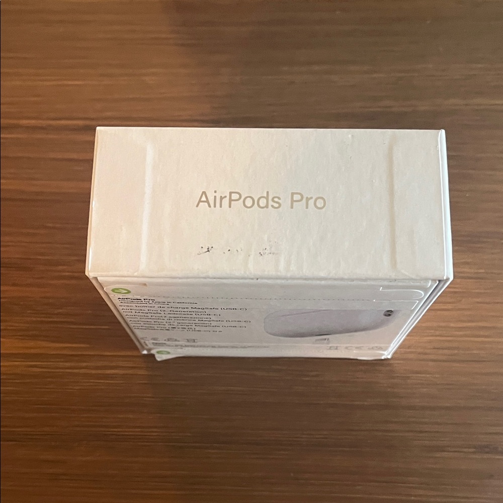 Apple AirPods Pro in White Box